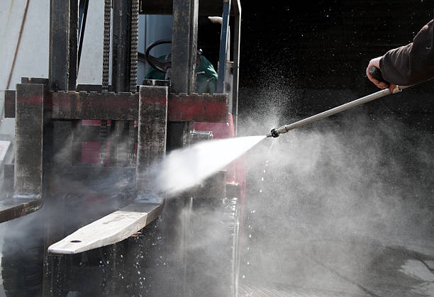 Best Factory Floor Cleaning  in Carbonville, UT